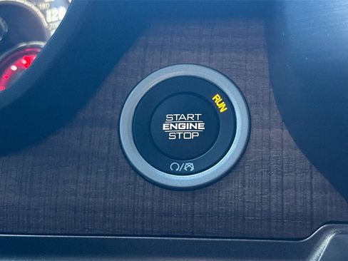 Used 2022 RAM 1500 Limited w/ Trailer Tow Group image 23