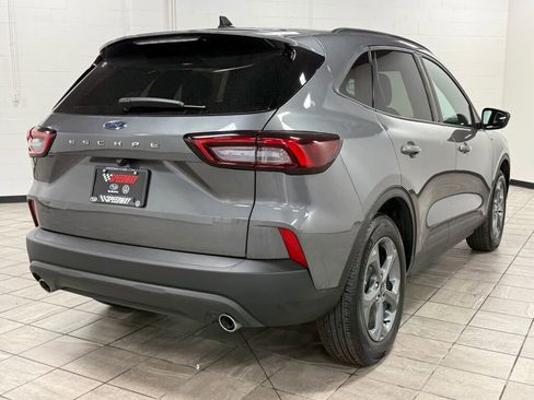Used 2025 Ford Escape ST-Line image 7