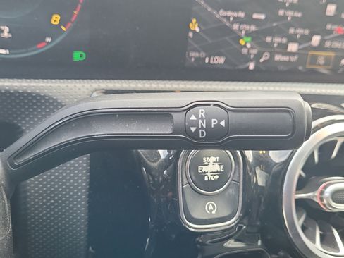 Used 2020 Mercedes-Benz CLA 250 image 31