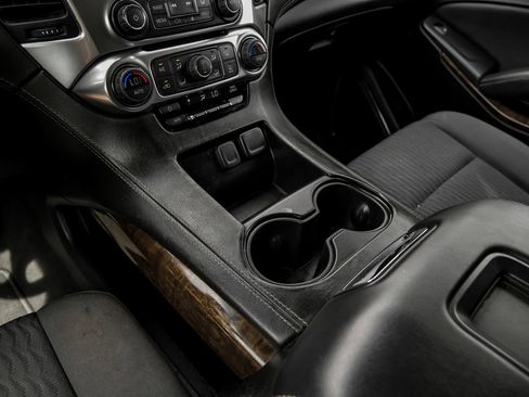Used 2020 Chevrolet Tahoe LS RWD image 21