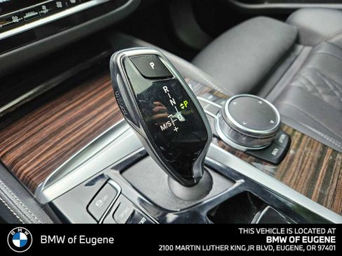 Used 2023 BMW 540i w/ M Sport Package RWD image 30