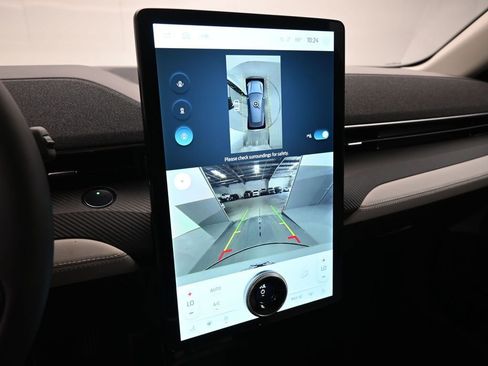 Used 2021 Ford Mustang Mach-E Premium image 16