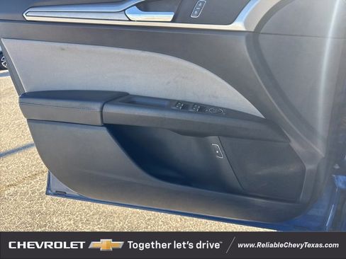 Used 2018 Ford Fusion S image 27