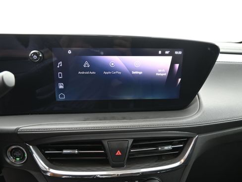 Used 2025 Buick Encore GX Preferred AWD/4WD image 15
