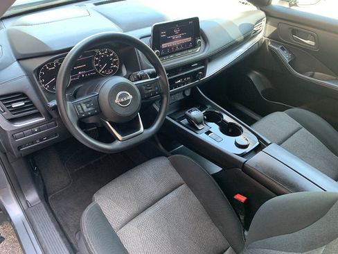 Used 2024 Nissan Rogue SV AWD/4WD image 12