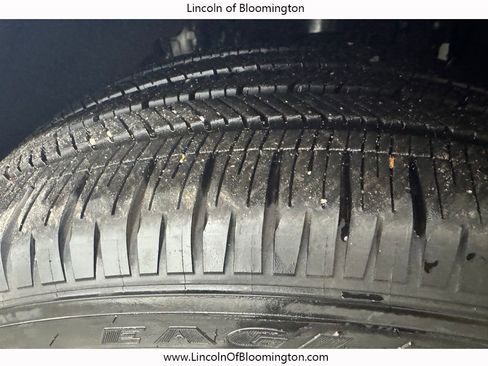 Certified 2025 Lincoln Navigator L Black Label AWD/4WD image 15