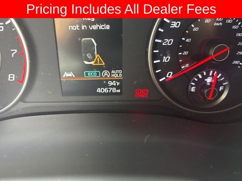 Used 2023 Kia Stinger GT-Line w/ Sun & Sound Package RWD image 4
