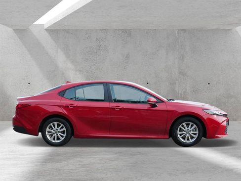 Used 2025 Toyota Camry LE FWD image 2