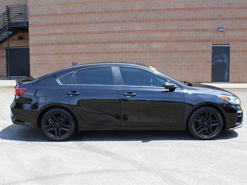 Used 2019 Kia Forte S w/ S Premium Package FWD image 5