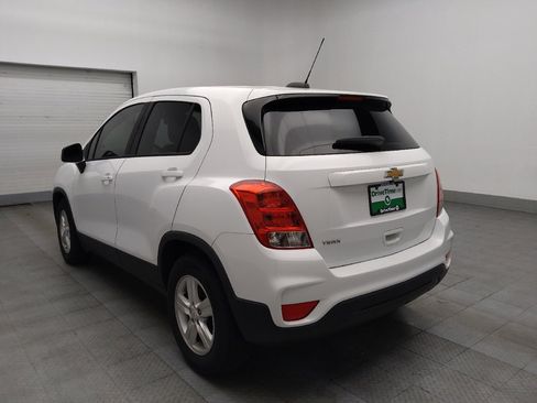 Used 2020 Chevrolet Trax LS w/ Tint and Cruise Package FWD image 5