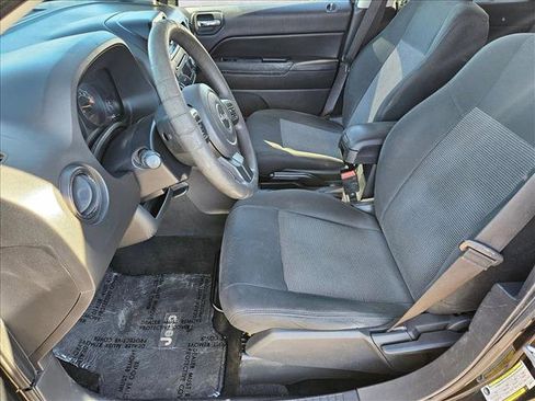 Used 2014 Jeep Compass Sport w/ Power Value Group image 14