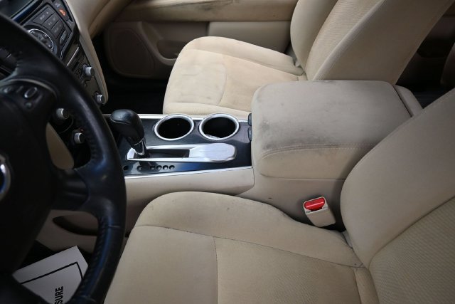 Used 2016 Nissan Pathfinder SV FWD image 26