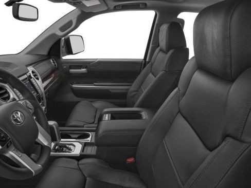 Used 2017 Toyota Tundra Limited w/ TRD Off Road Package AWD/4WD image 6