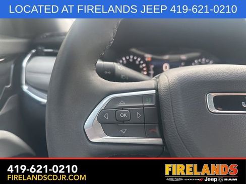 Used 2024 Jeep Compass Limited image 25