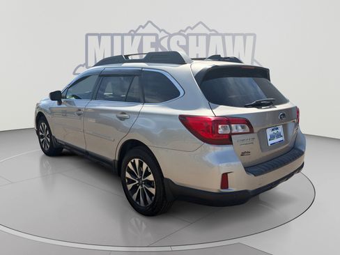 Used 2017 Subaru Outback 3.6R Limited AWD/4WD image 3