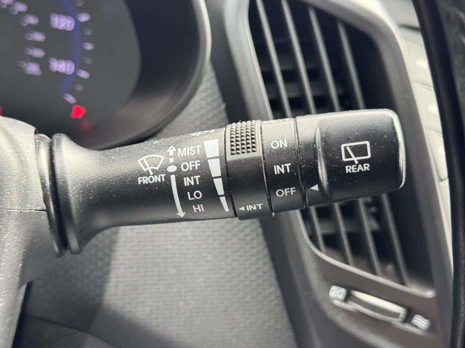 Used 2013 Hyundai Veloster Turbo FWD image 19