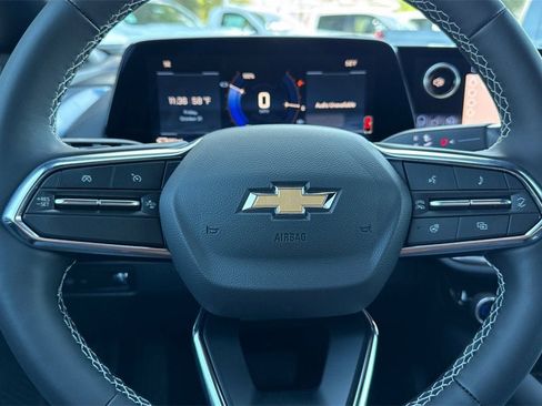 New 2026 Chevrolet Equinox EV LT w/ LPO, Blackout Package image 23