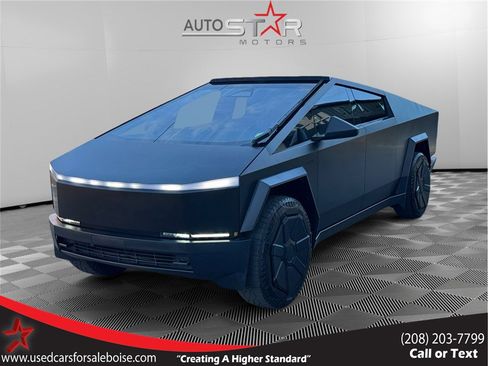 Used 2024 Tesla Cybertruck Cyberbeast AWD/4WD image 1