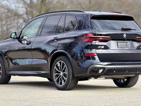 New 2026 BMW X5 xDrive40i w/ M Sport Package image 4