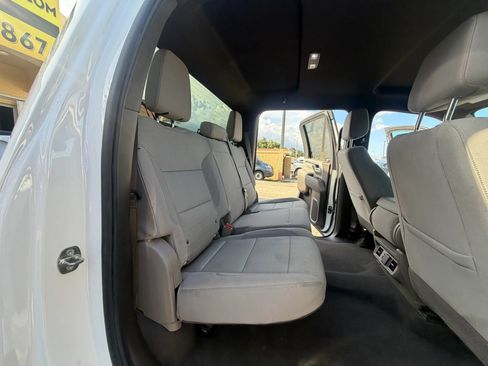 Used 2025 Chevrolet Silverado 2500 LT w/ Convenience Package AWD/4WD image 18