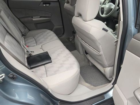 Used 2010 Subaru Forester 2.5X Premium w/ Popular Equipment Group 7B image 10