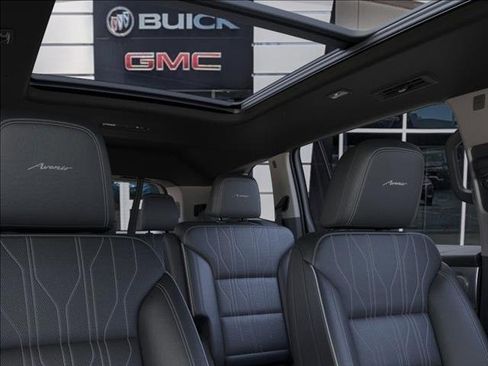 New 2026 Buick Enclave Avenir w/ Super Cruise Package image 24
