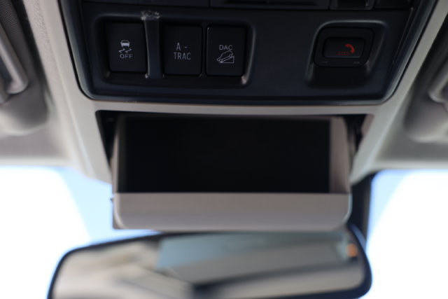Used 2023 Toyota 4Runner Limited AWD/4WD image 40