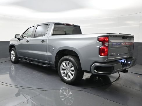 Used 2024 Chevrolet Silverado 1500 Custom RWD image 3