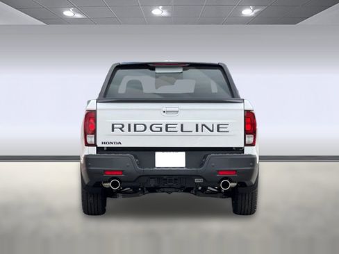 New 2026 Honda Ridgeline Black Edition image 9