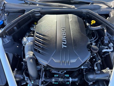 Used 2025 Genesis G70 3.3T Advanced image 22