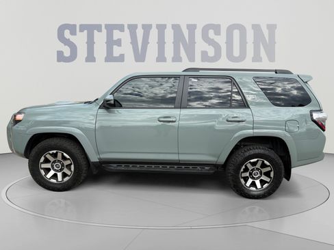 Used 2023 Toyota 4Runner TRD Off-Road Premium w/ Moonroof Package AWD/4WD image 2
