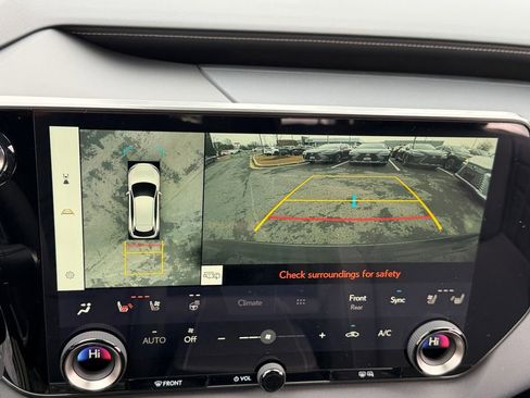 New 2026 Lexus RX 450h AWD image 18