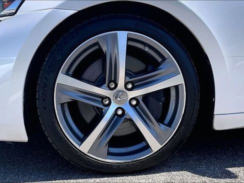 Used 2019 Lexus IS 300 AWD w/ Navigation Package image 35