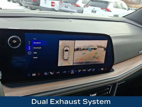 Used 2025 Chevrolet Tahoe High Country image 21