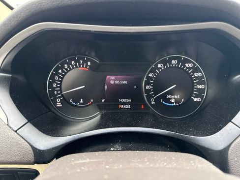 Used 2014 Lincoln MKZ w/ Equipment Group 102A Reserve FWD image 11