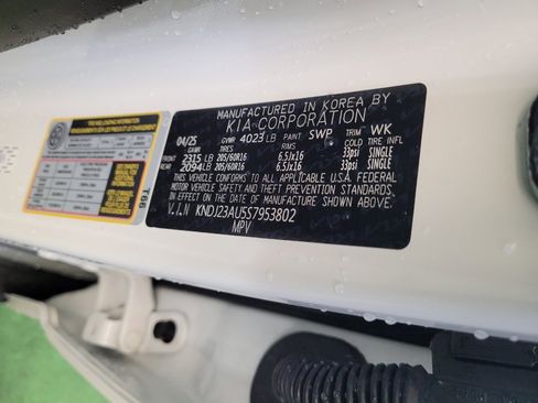 Used 2025 Kia Soul S image 33