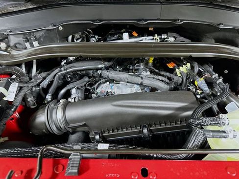 New 2026 Ford Explorer ST-Line w/ ST-Line Street Pack image 19