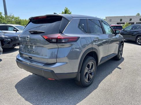 New 2026 Nissan Rogue SV FWD image 7