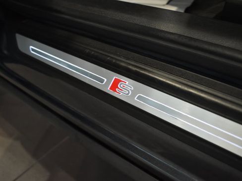 Used 2023 Audi Q5 2.0T Premium image 34