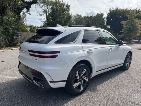 New 2026 Genesis GV70 3.5T Sport Advanced image 9