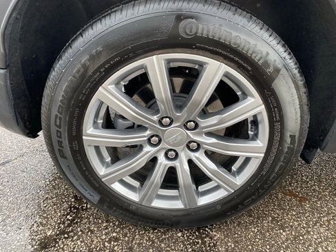 Used 2023 Cadillac XT4 Premium Luxury w/ Cold Weather Package image 30