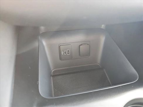 New 2026 Ford Explorer ST-Line w/ ST-Line Street Pack image 21