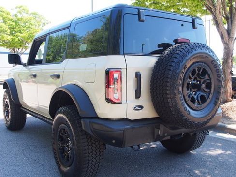 Certified 2025 Ford Bronco Badlands AWD/4WD image 5