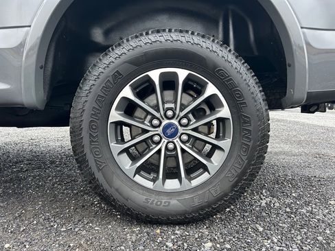 Used 2018 Ford F150 XLT w/ Equipment Group 302A Luxury image 15