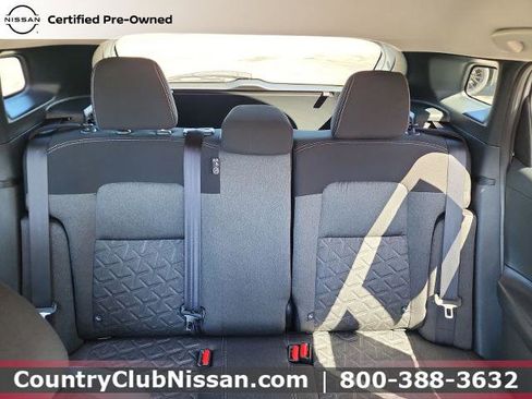 Certified 2025 Nissan Kicks SV image 20