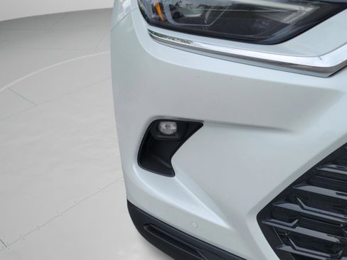 Used 2024 Toyota Grand Highlander Limited AWD/4WD image 11