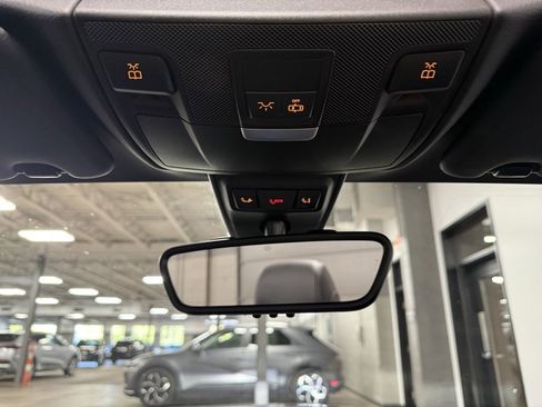 Used 2017 Mercedes-Benz C 300 4MATIC Cabriolet image 17