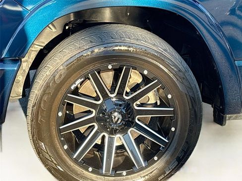 Used 2019 RAM 1500 Limited image 35