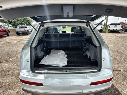Used 2018 Audi Q7 3.0T Prestige w/ Prestige Package image 14