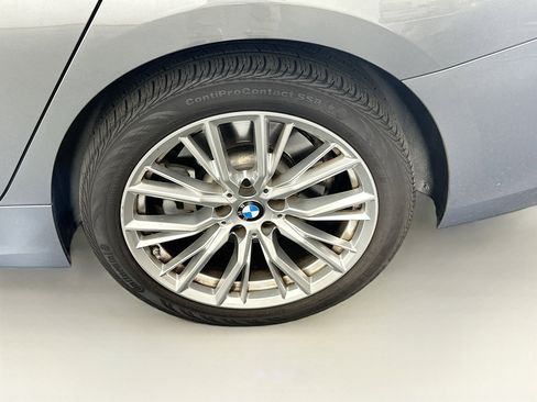 Used 2023 BMW 330i Sedan w/ Premium Package RWD image 11
